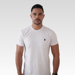 Camiseta Bordada "B" Branca