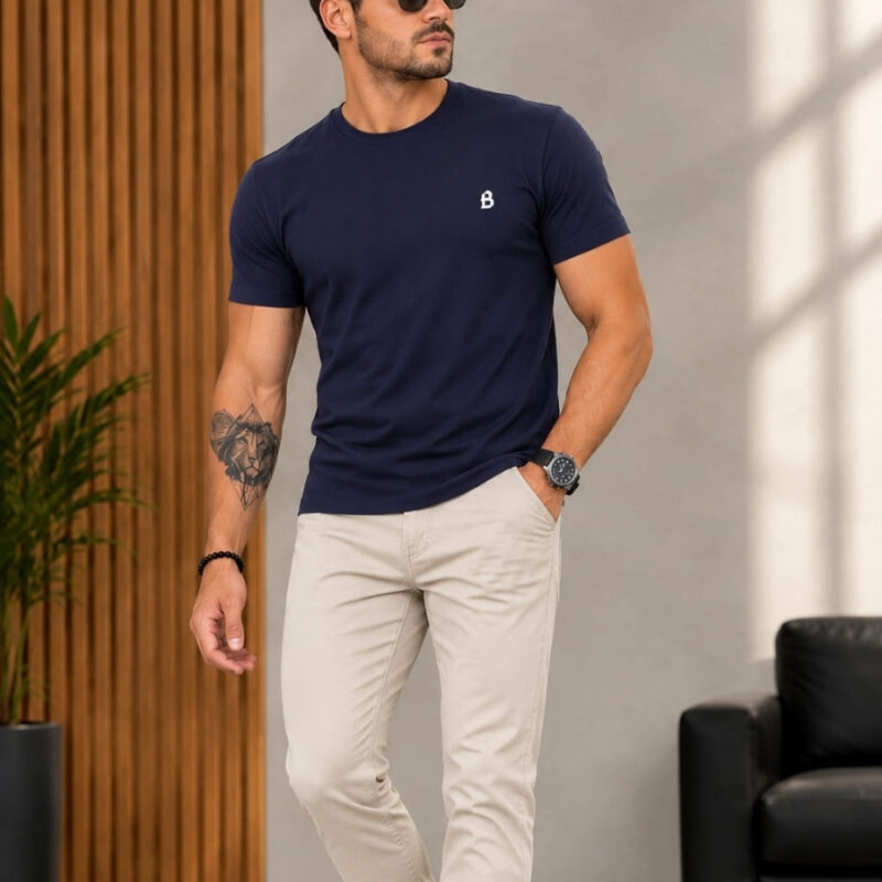 Camiseta Bordada "B" Azul